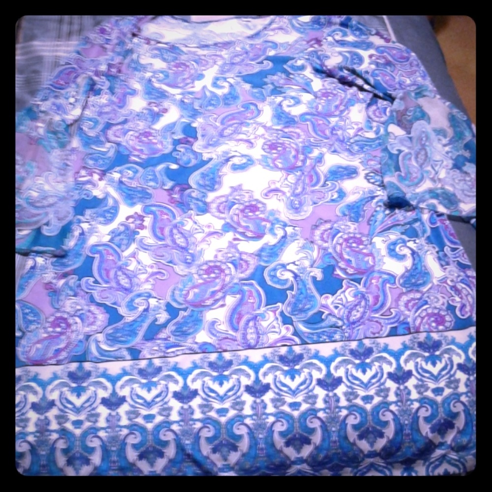 Dressy print purple, blue colors